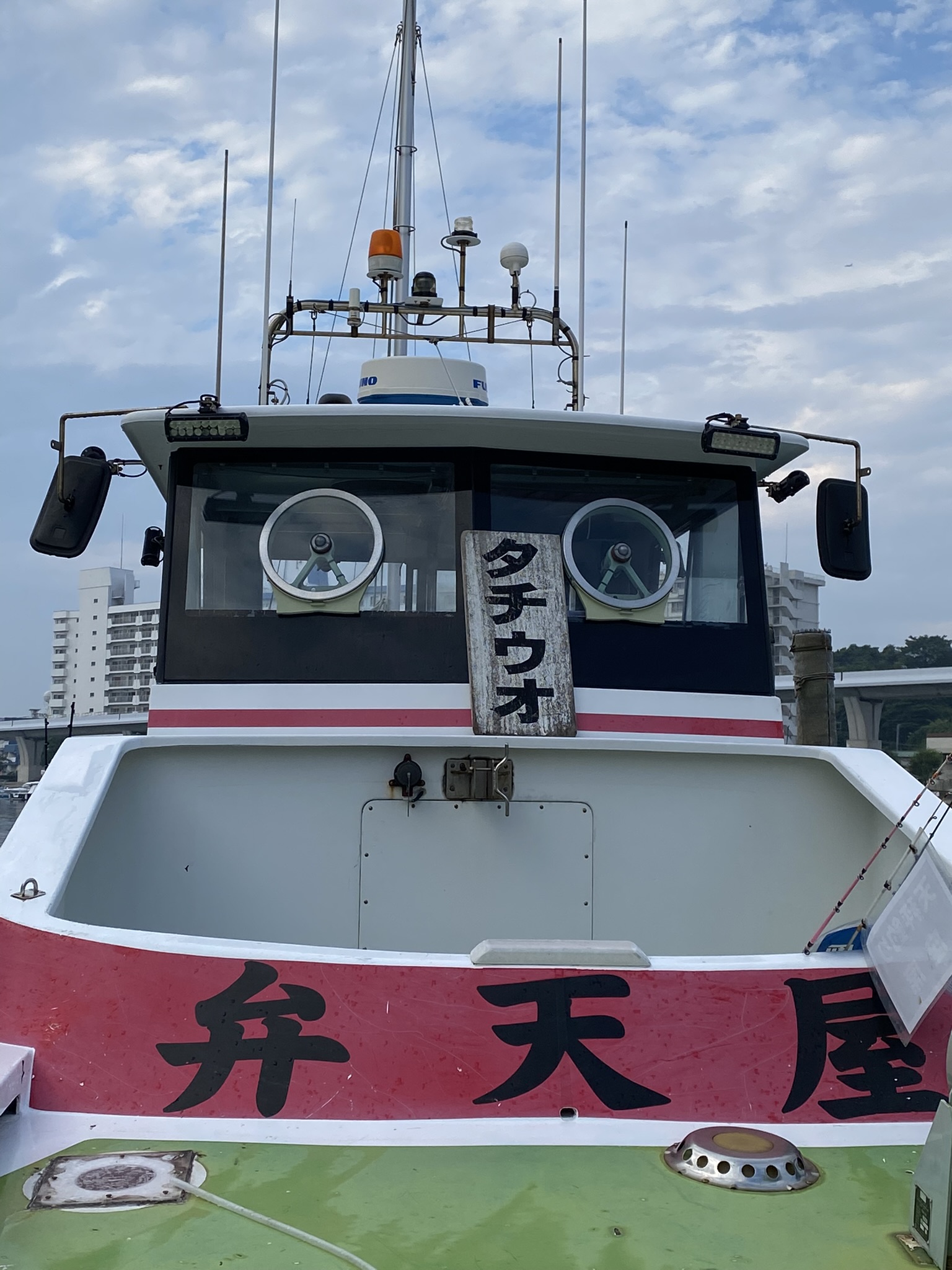 2022年8月21日テンヤタチウオ釣り（金沢八景弁天屋）